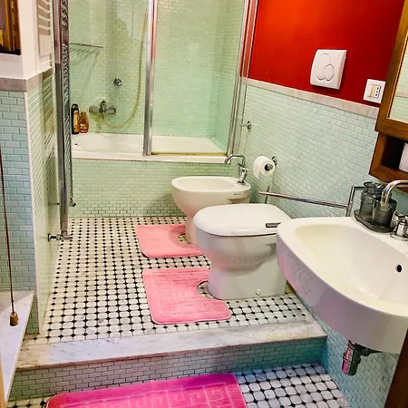 Romantic Monti 1800, - 2 Passi Da Colosseo E Fori Apartmán Řím